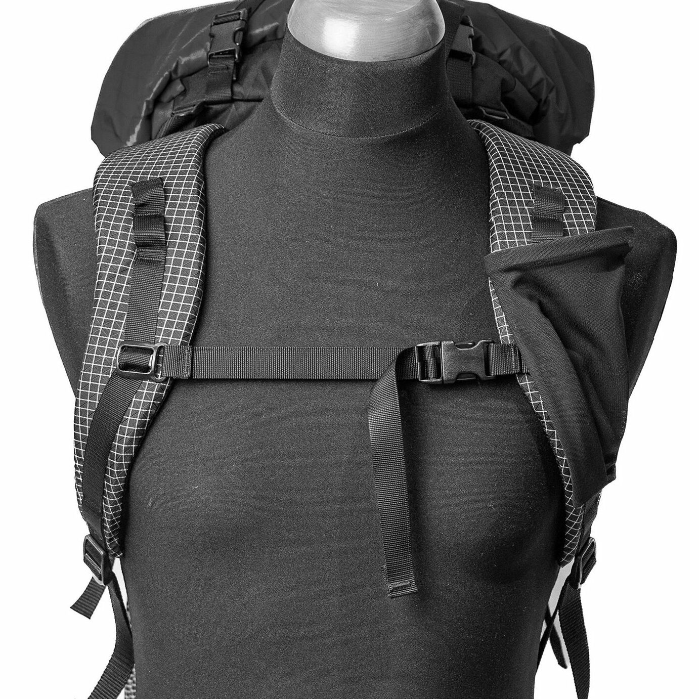 Trekkingrucksack-elastische-ST-rechts Leichter Trekkingrucksack WeitLäufer Endurist